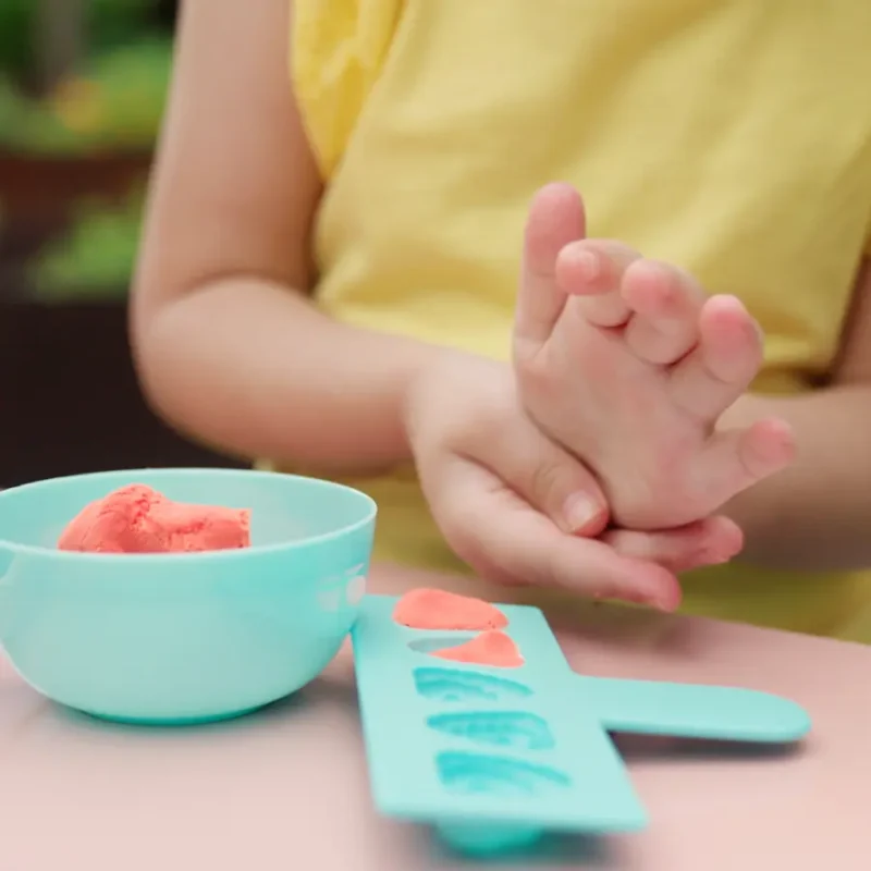 Sensory Sand Shaved Ice Maker - Image 4