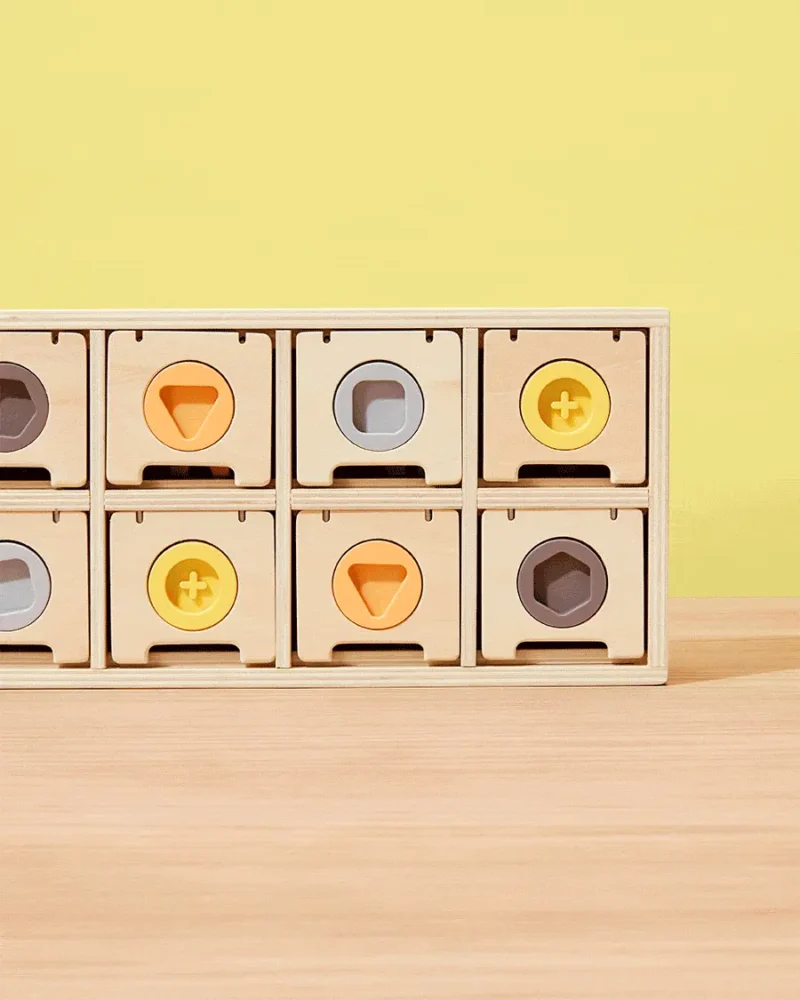 Peek-a-Zoo Puzzle Box - Image 2