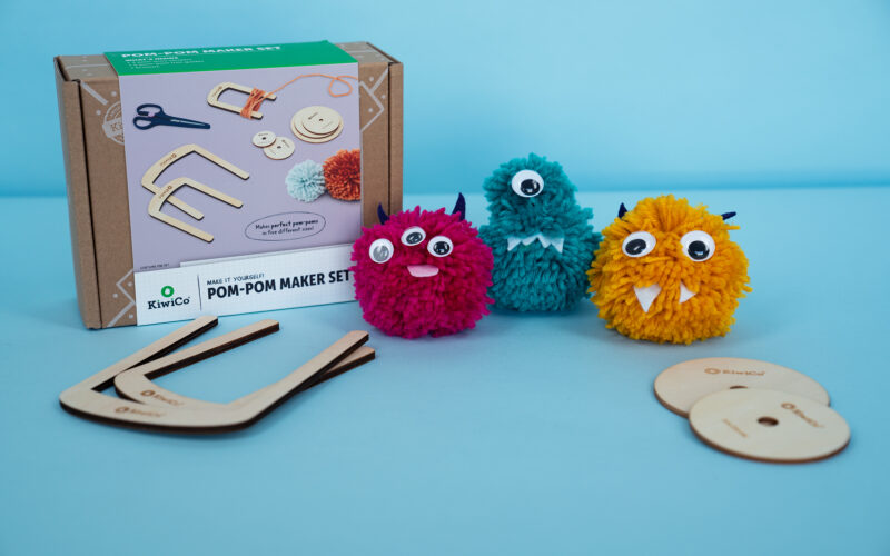 Pom-Pom Maker Set - Image 3