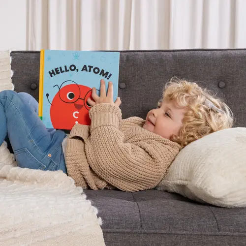 kid reading 